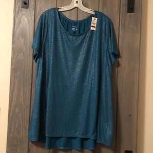 Perfect for the HOLIDAYS! Dark turquoise swing top